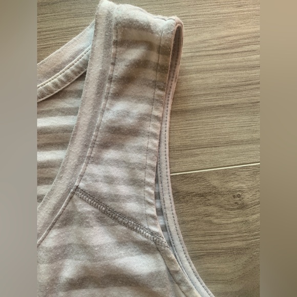 Women’s Medium Tank Gray & White stripes IF IT WERE ME BRAND Super Soft Comfy - Picture 5 of 8